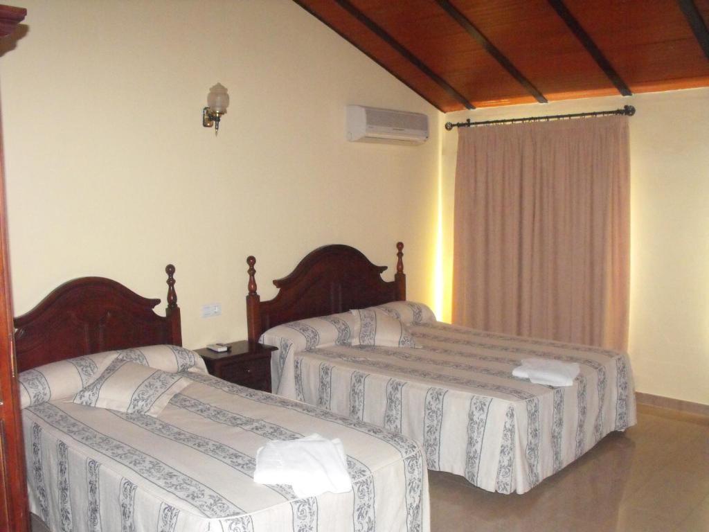 Hostal Nicol'S Hotel Luque Eksteriør billede